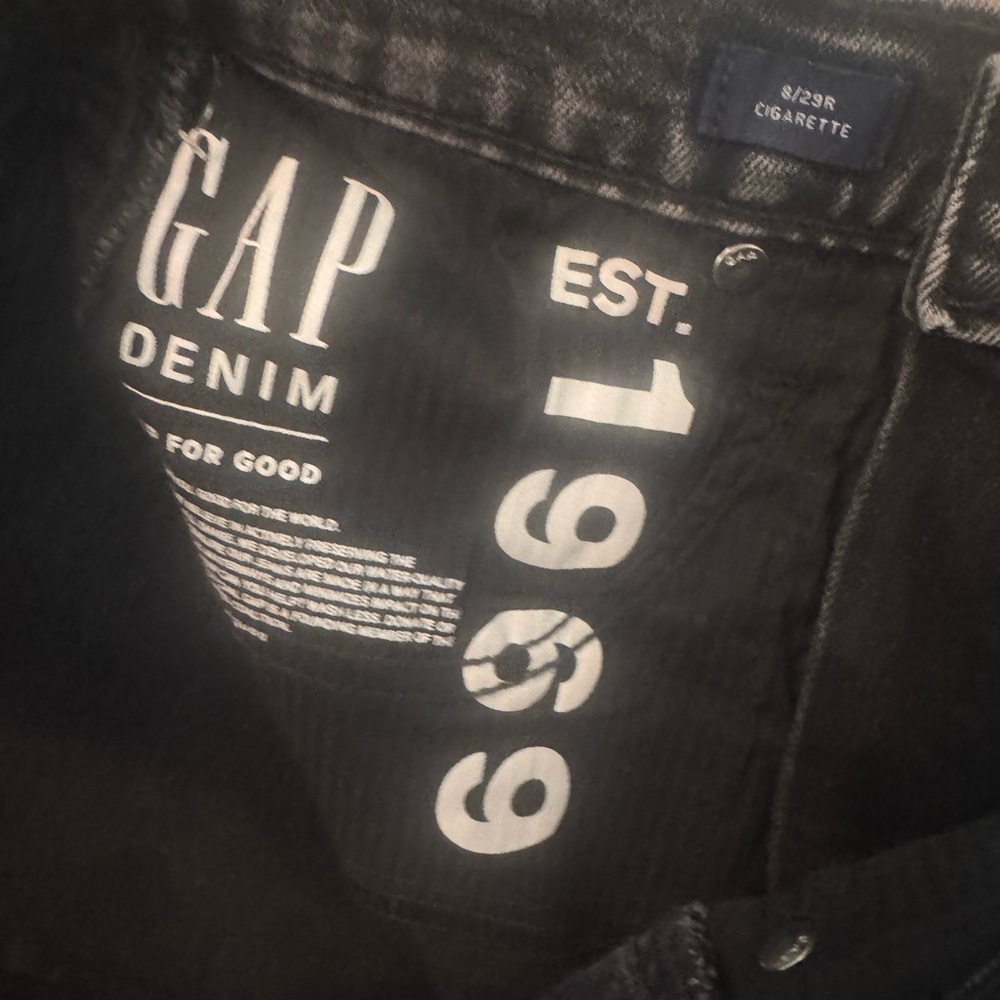 NWT GAP Cigarette High-Rise black Jeans size 8 - Picture 3 of 3